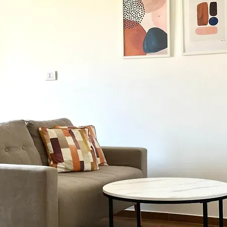 A39 - Ancona, Comodo Trilocale In Centro Storico Appartamento